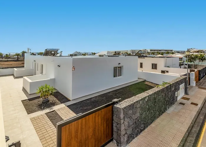 Milano By Playa Blanca (Lanzarote)